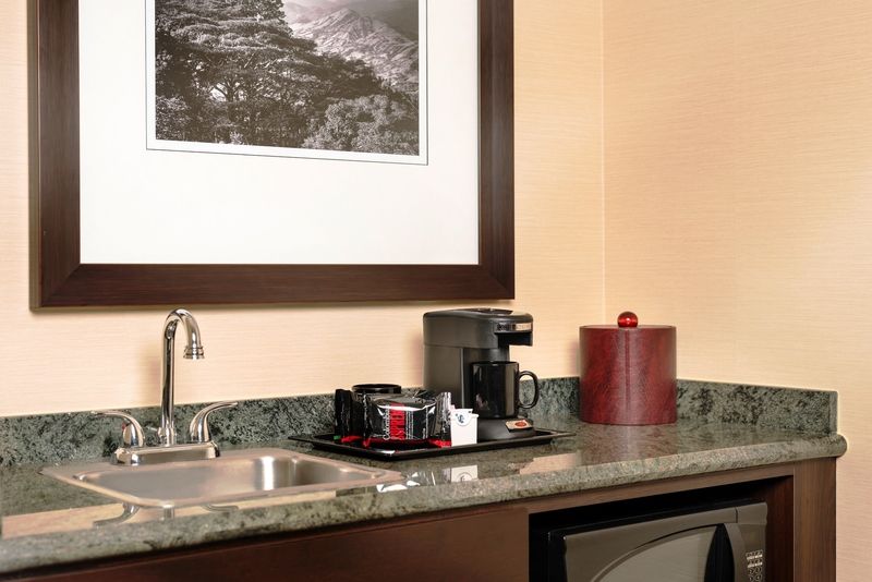 Best Western Ontario Mills Mall Екстер'єр фото